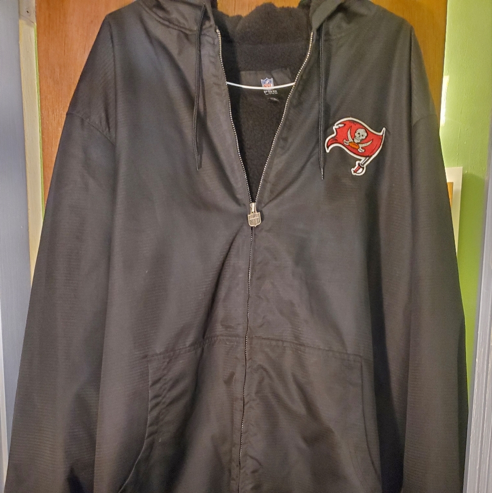 Tampa Bay Buccaneers Windbreaker Jacket